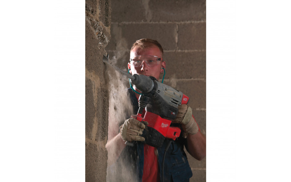 K750S <SDS-M> SDS-MAX KOMBIHAMMER